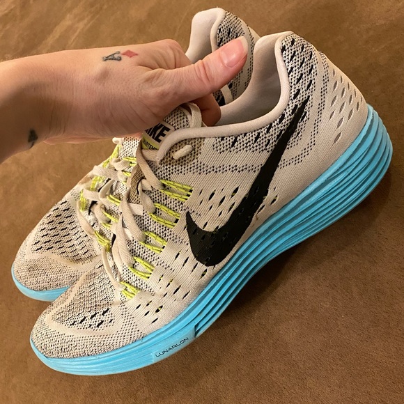 Women’s size 9 Nike Lunartempo running shoes - Picture 1 of 5